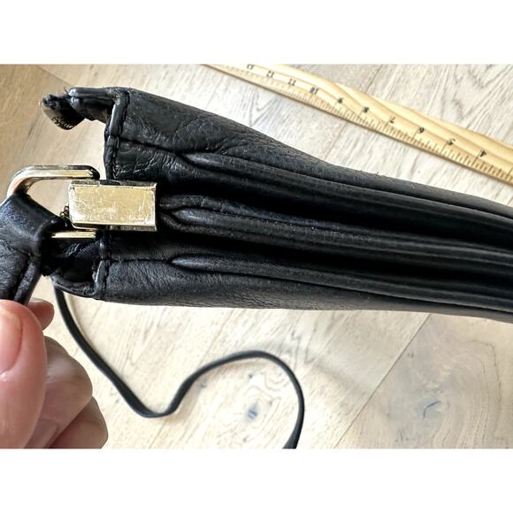 Kate Spade Black Leather Purse - Picture 12 of 12